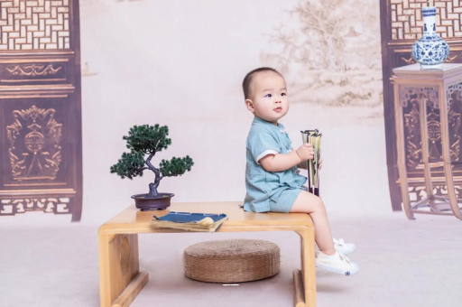 邹平宝宝掉头发是怎么回事